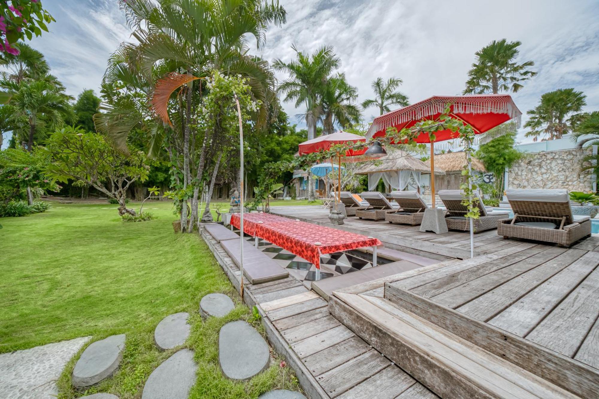 Villa Kalis, 10 Bedroom Family And Group Villa Seminyak Exterior foto