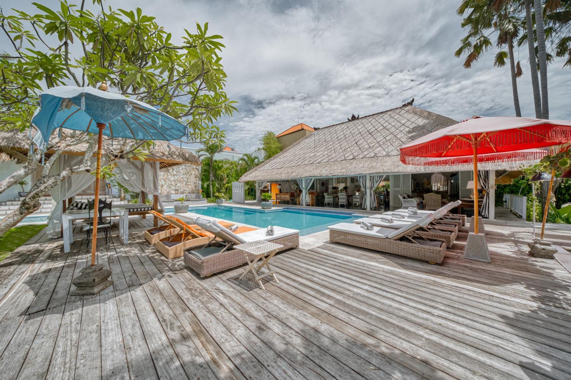 Villa Kalis, 10 Bedroom Family And Group Villa Seminyak Exterior foto