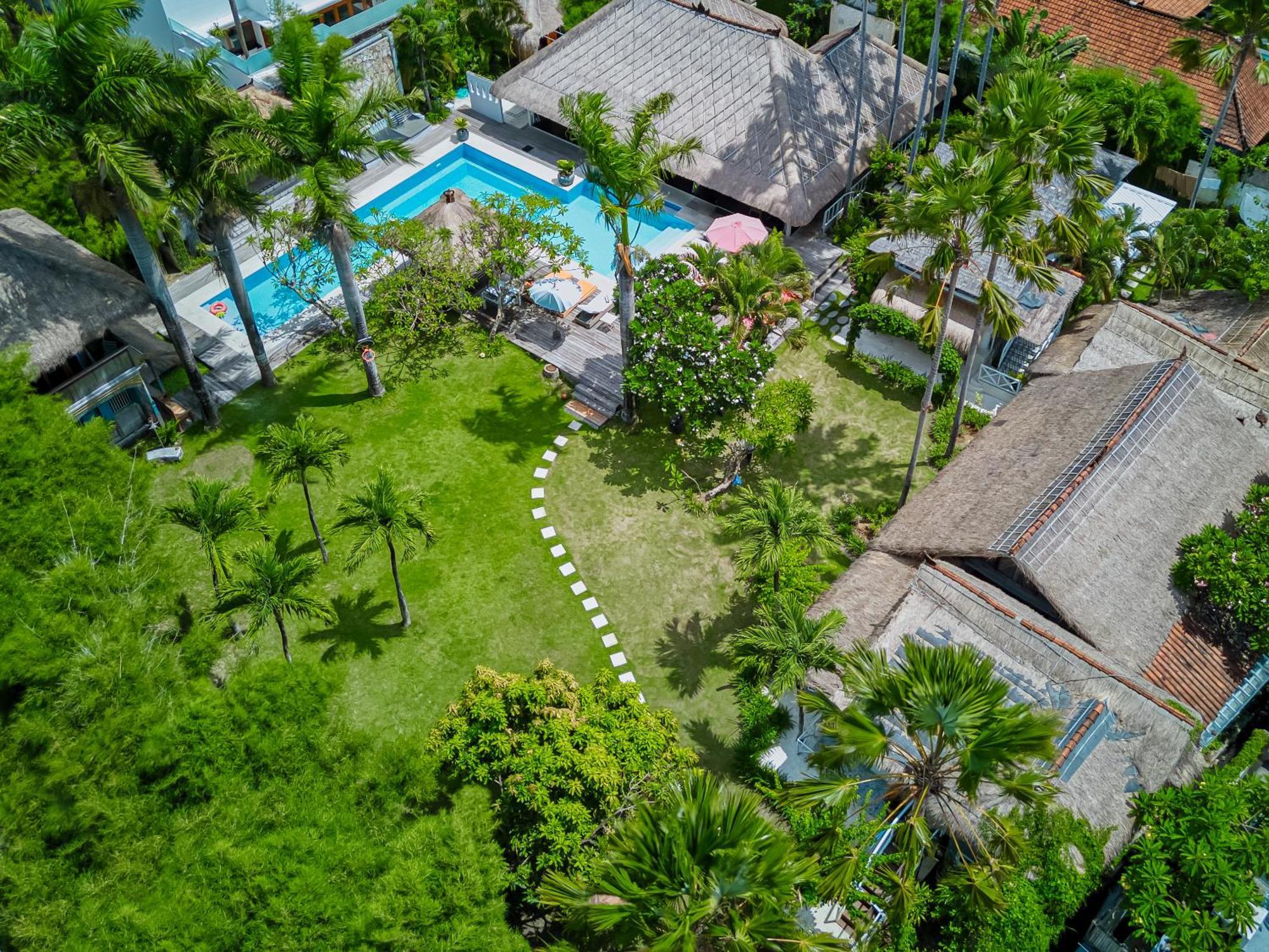 Villa Kalis, 10 Bedroom Family And Group Villa Seminyak Exterior foto